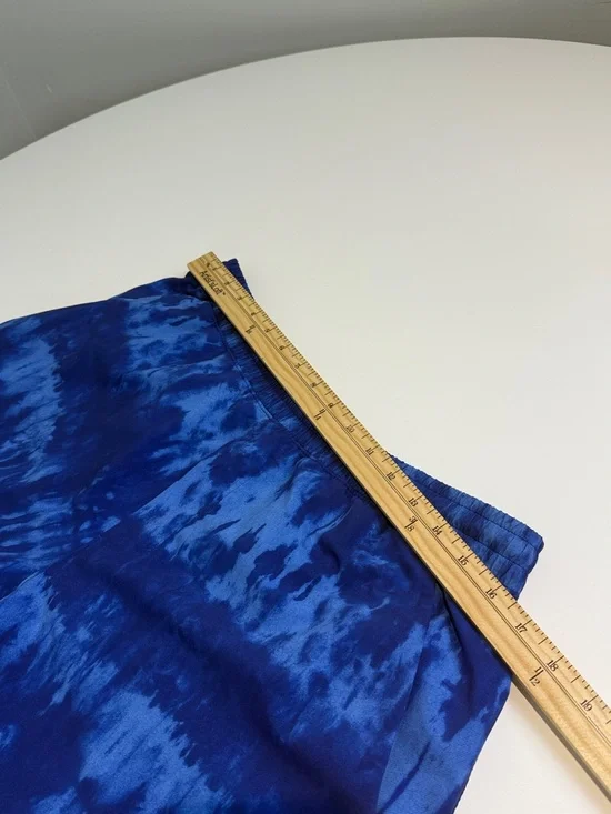 Lululemon Pace Breaker Short 7” LL (Linerless) - Picture 4 of 6